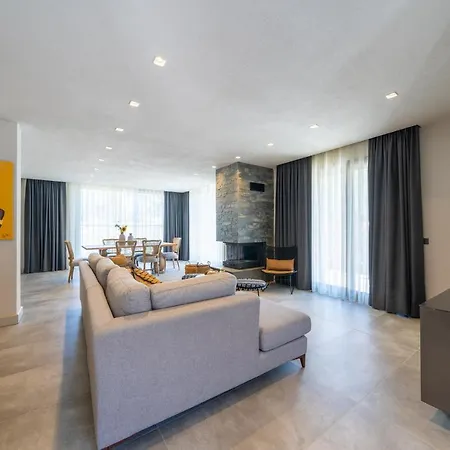 Mavillas Premium Torba Villa *